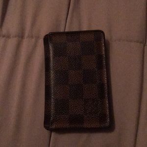 Men’s LV bifold wallet